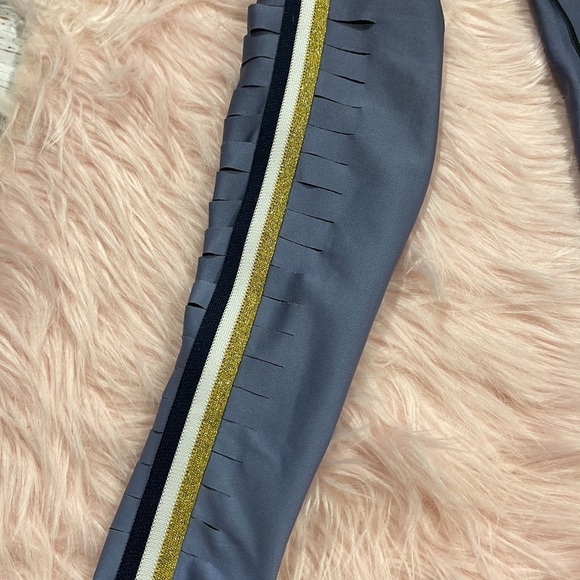 ULTRACOR Slash Ombre Navy Gold Racer Stripe Performance Leggings Stripe - Picture 9 of 10